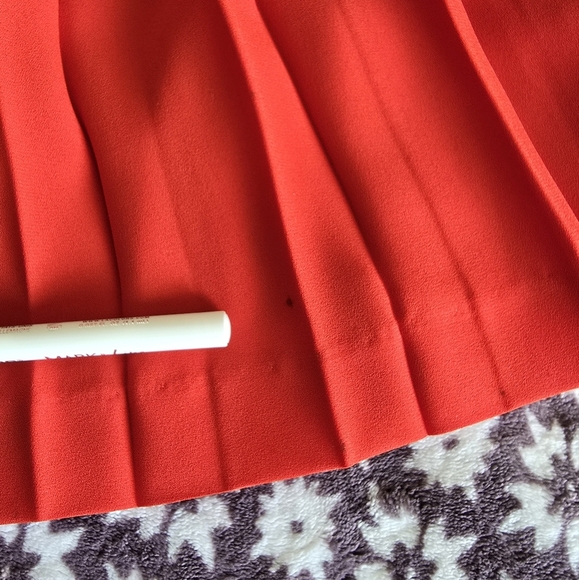 Liz Claiborne Red Pleated Midi Skirt Night Out - Picture 9 of 11